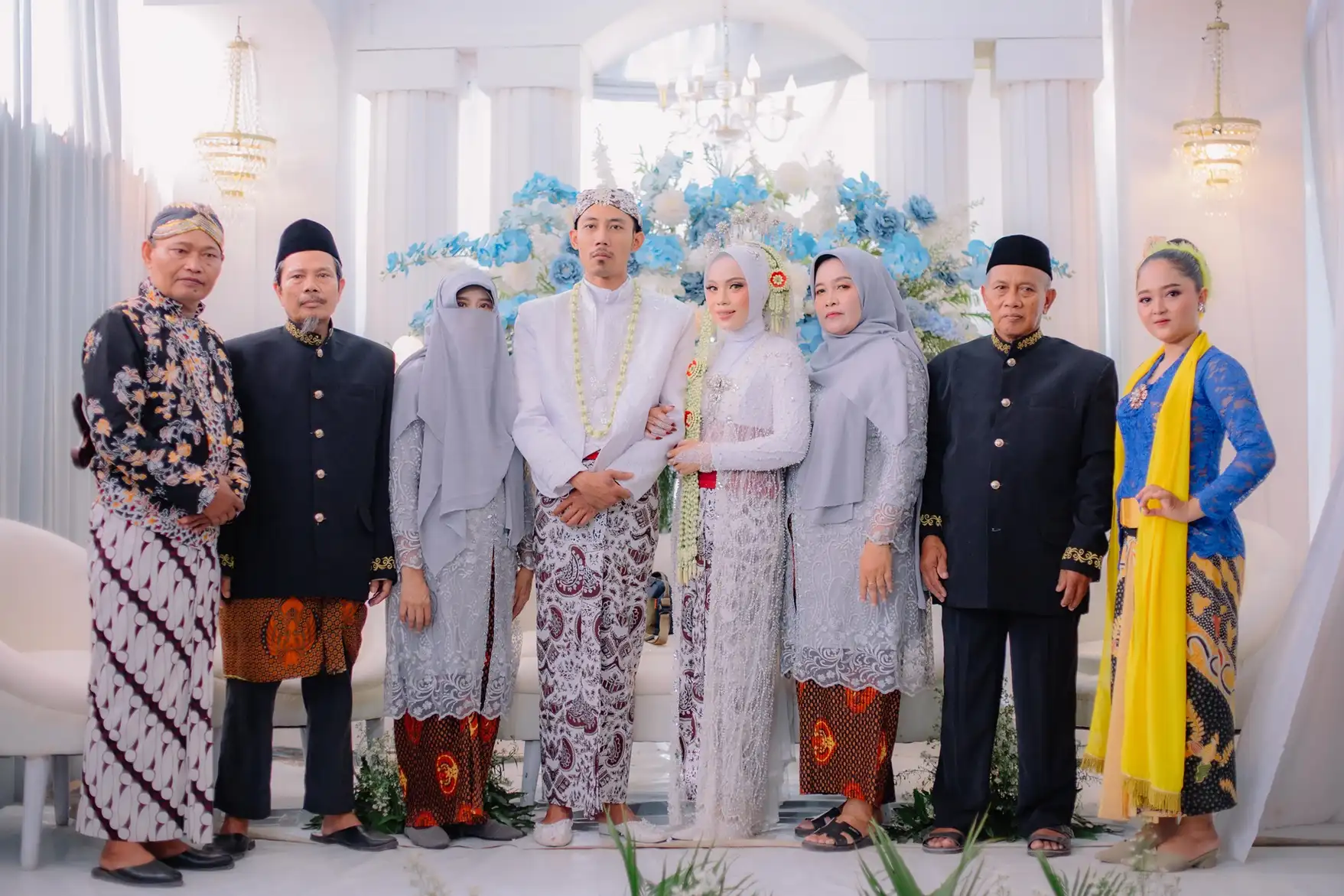 The Wedding Of Fauzy & Wiwin - Besokakad.Id_1