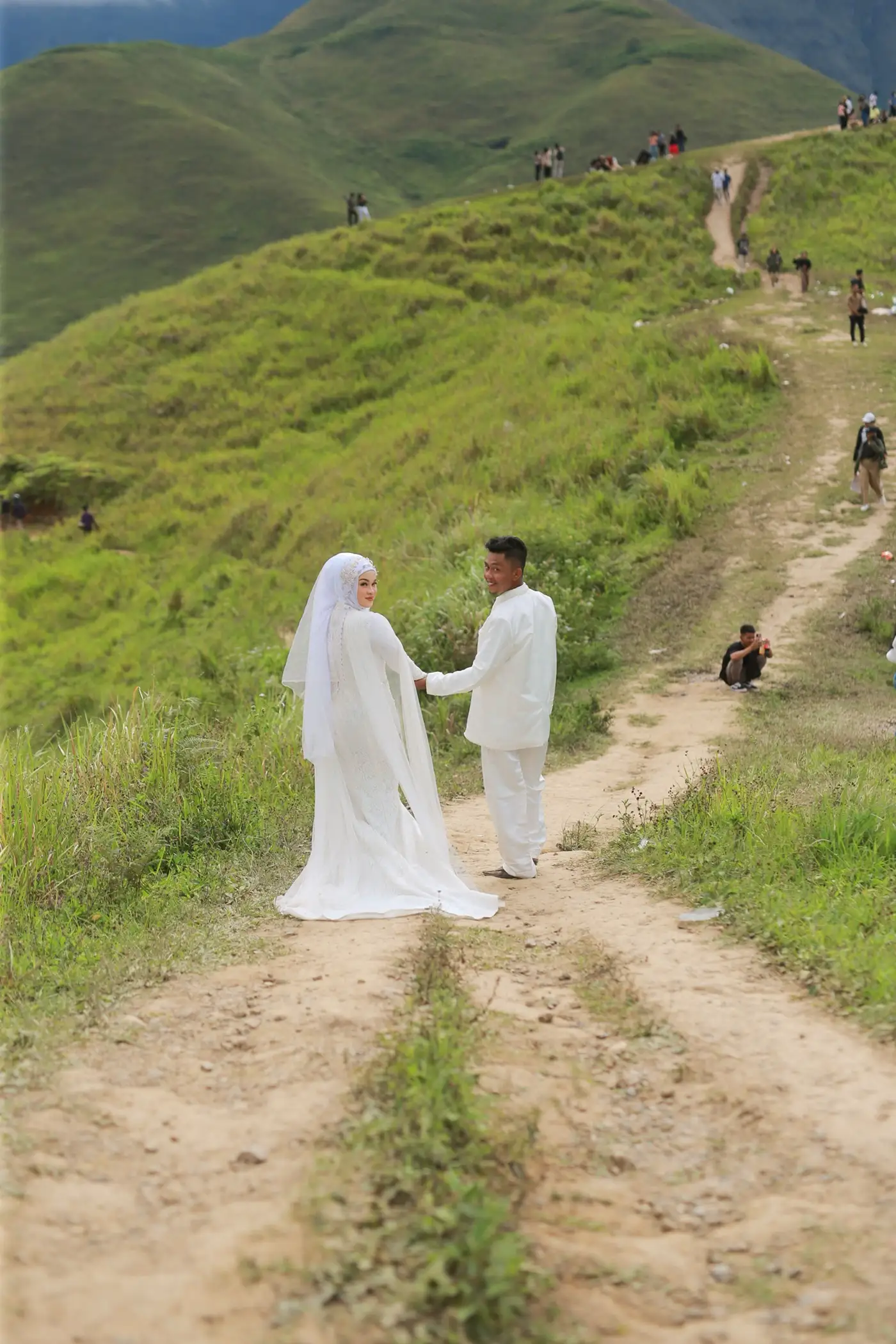 The Wedding Of Defri & Ronal - Besokakad.Id_12