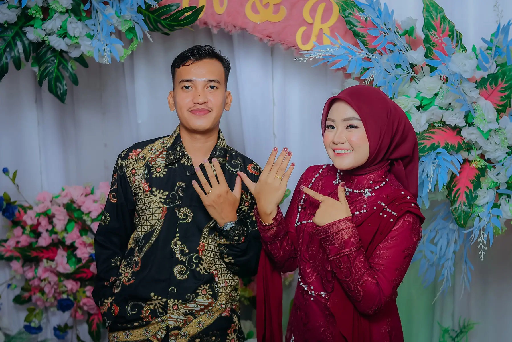 The Wedding Of Rifal & Hikma - Besokakad.Id_1