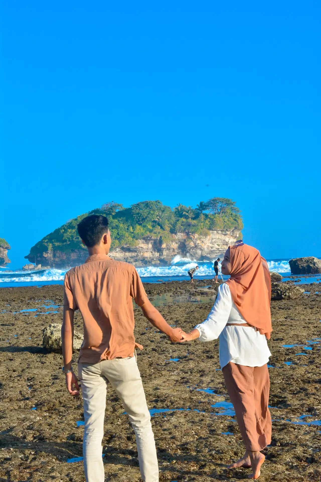 The Wedding Of Ambar & Reizal - Besokakad.Id_6