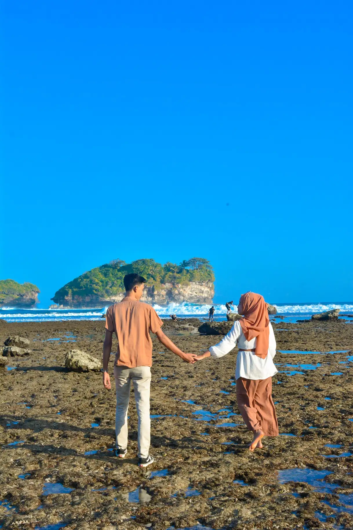 The Wedding Of Ambar & Reizal - Besokakad.Id_8
