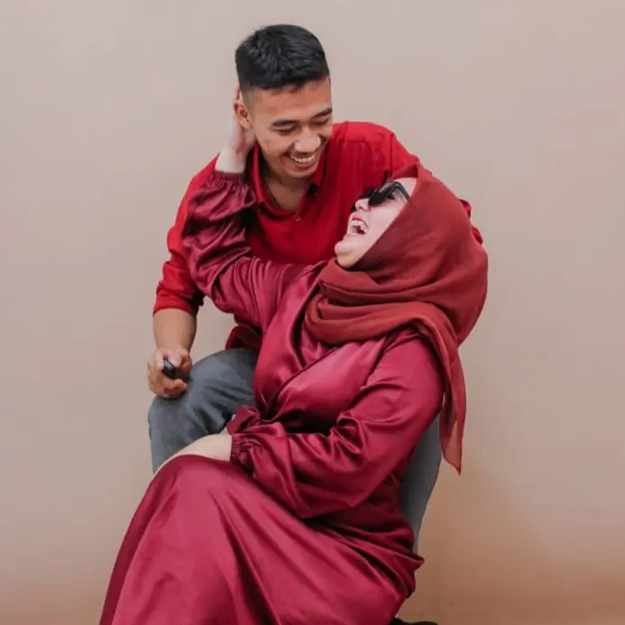 The Wedding Of Elsa & Riki