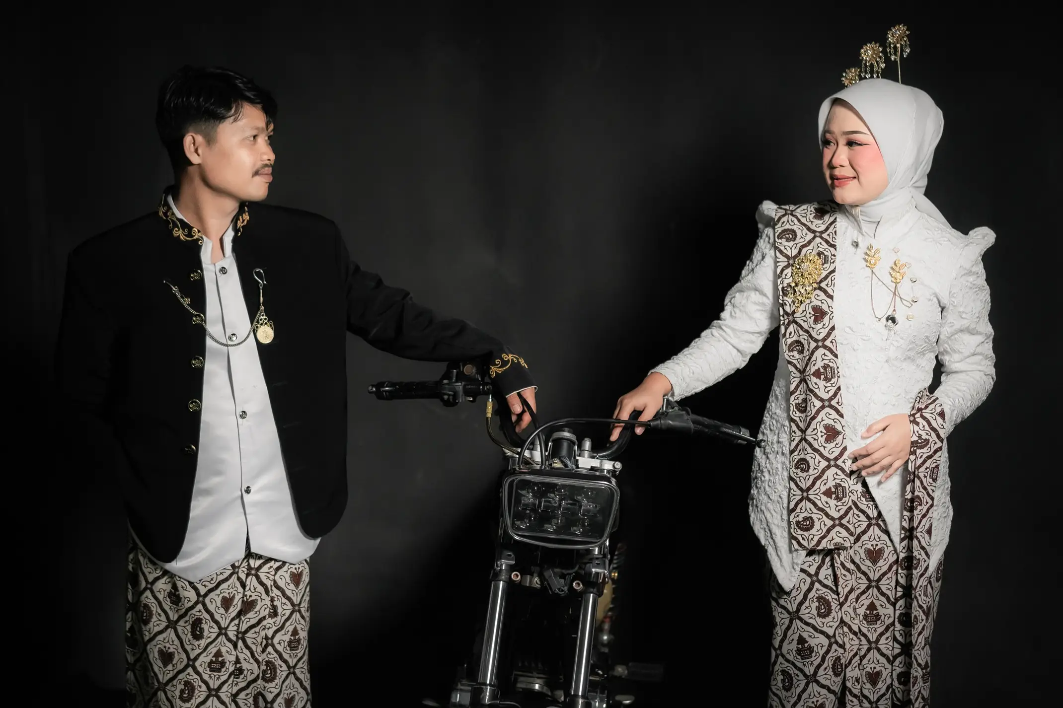 The Wedding Of Ajay & Gina - besokakad.id_4